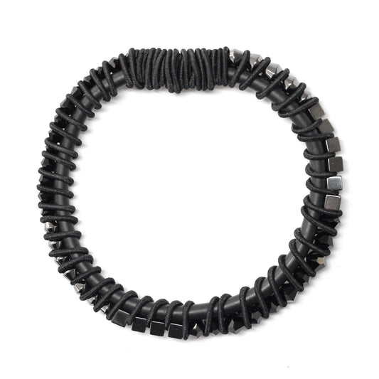 BLACK SHOCK CIRCLE wrapped bangle
