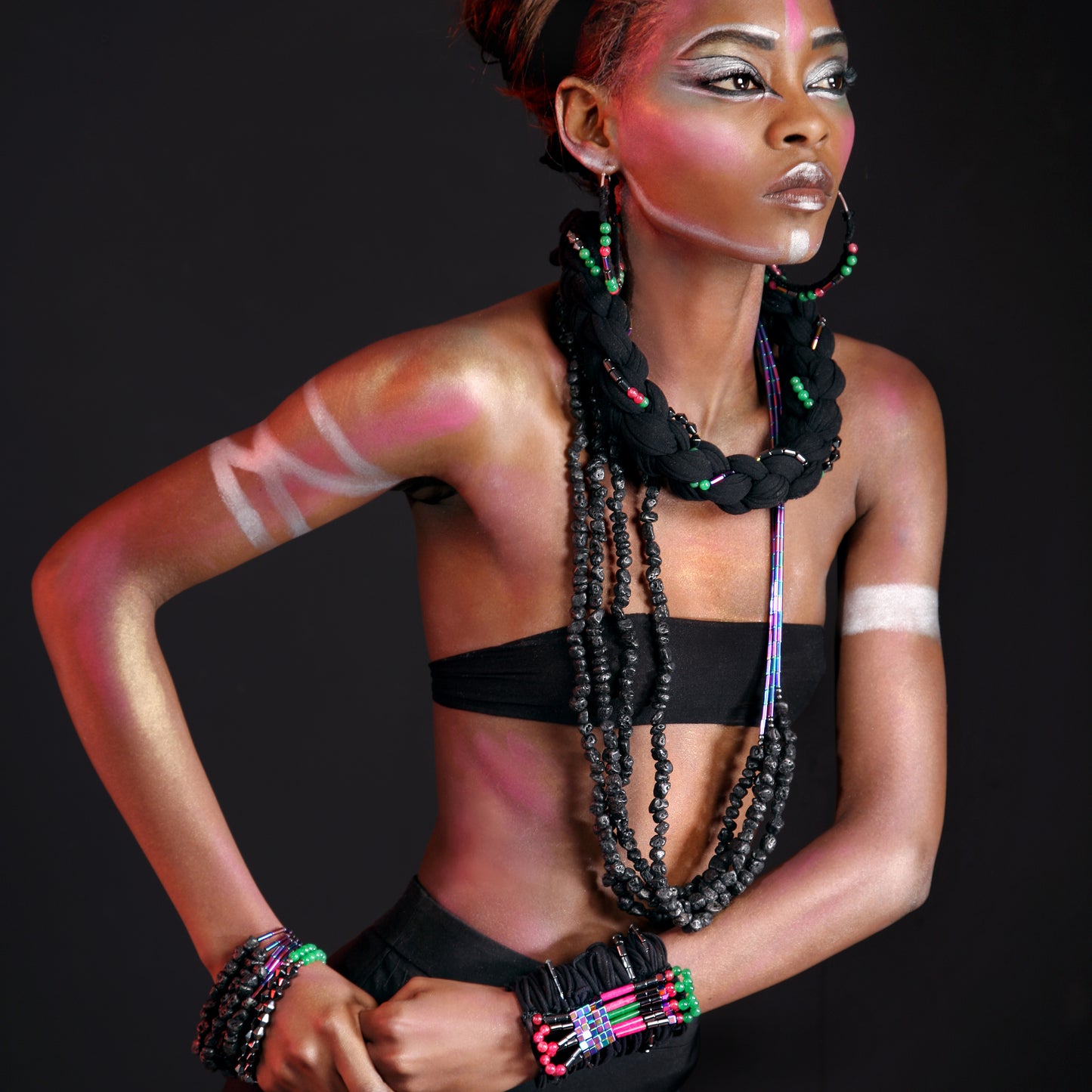 LAVA MAGNE necklace with lava and purple hematine