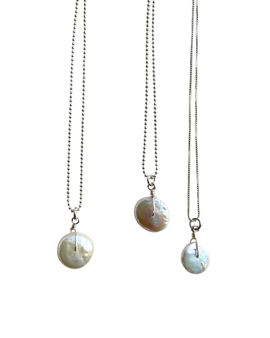 Pearl Coin pendant necklace